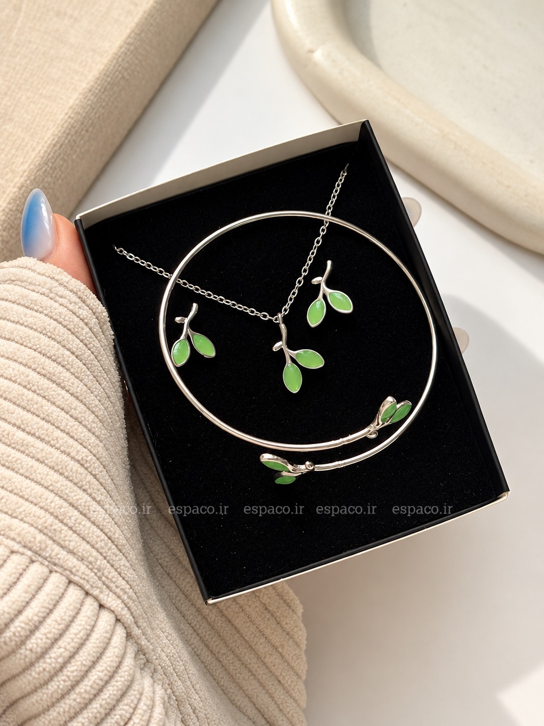 ست جوانه کادویی آبکاری نقره کد A1018